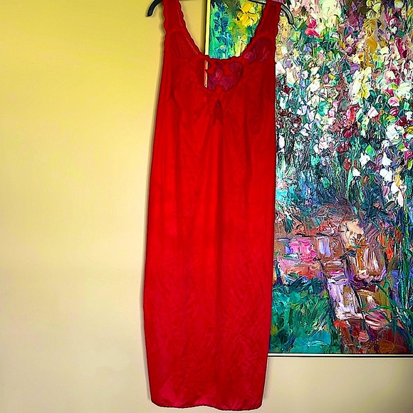 ❤️💋NWOT RED Slip Nightgown.Lace front&ShoulderStraps.Slit bothSides.Midi.M/L🌺 - Picture 3 of 12